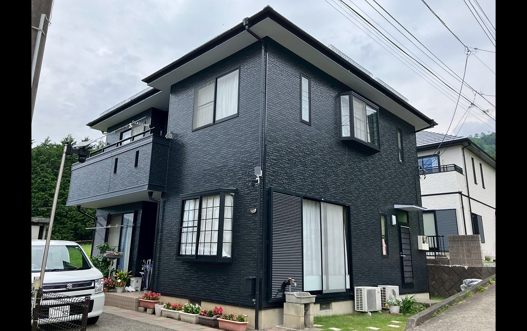 屋根外壁塗装工事 After