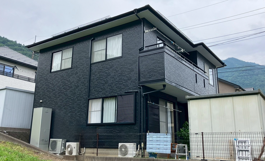 屋根外壁塗装工事 After