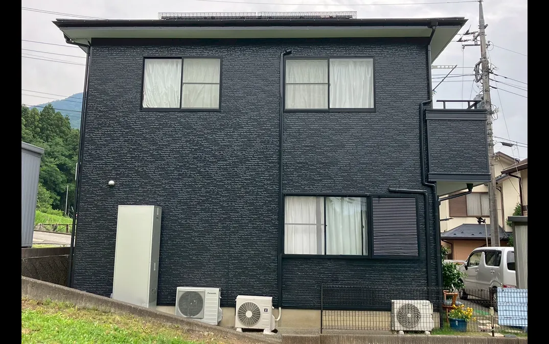 屋根外壁塗装工事 After